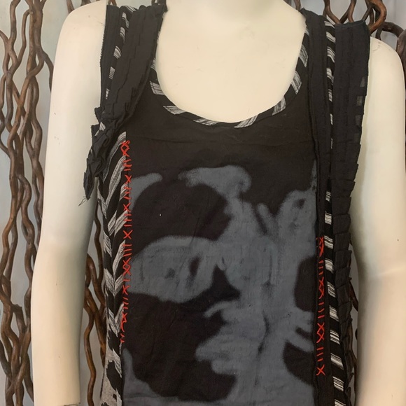 Tricotto Beautiful Sleeveless Designer Dress - Picture 8 of 14